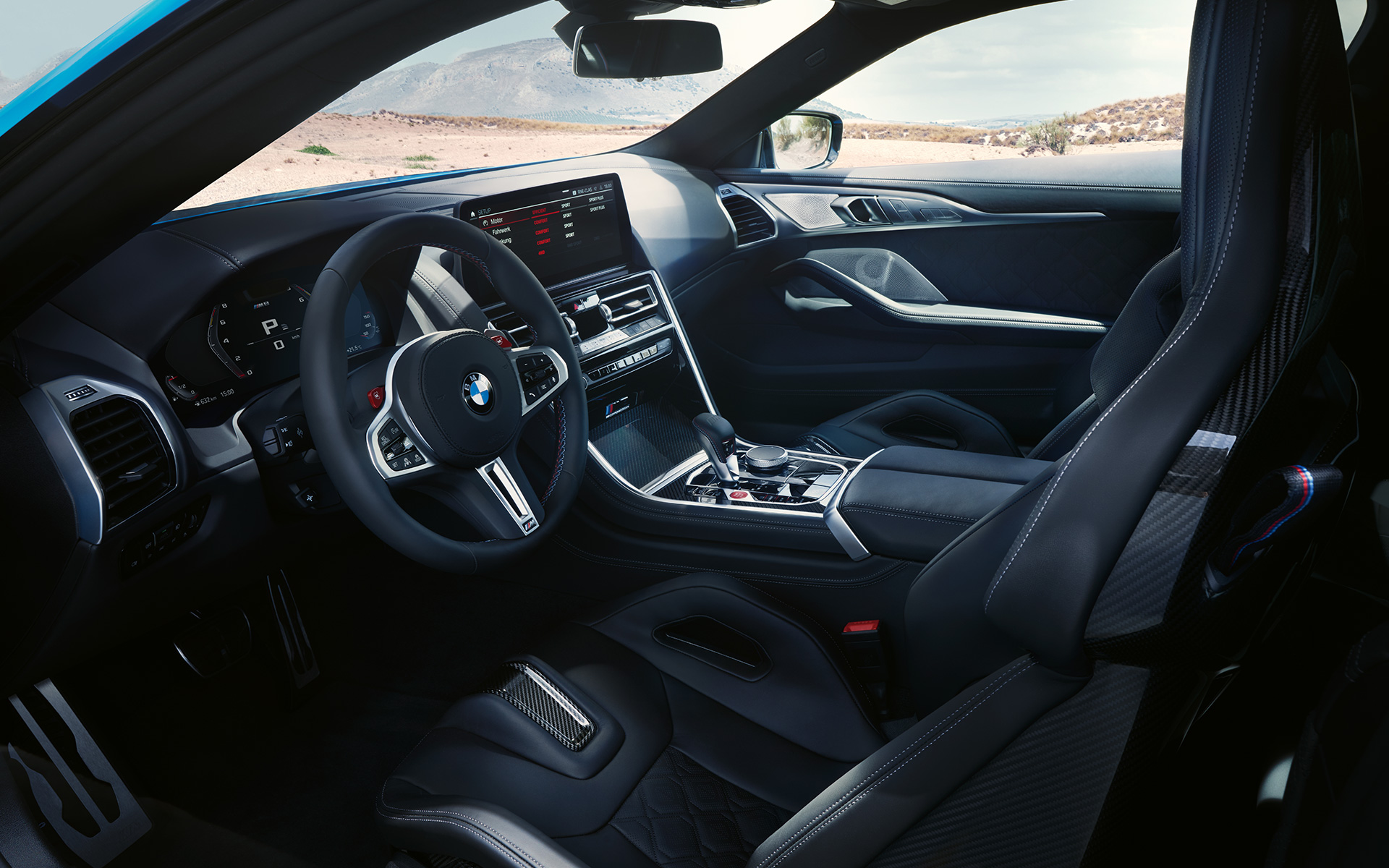 M Carbon Schalensitze M Lederlenkrad BMW M8 Competition Coupé F92 LCI 2022 BMW M8 Competition Coupé F92 LCI Facelift 2022 Cockpit Innenraum M Lederlenkrad M Carbon Schalensitze