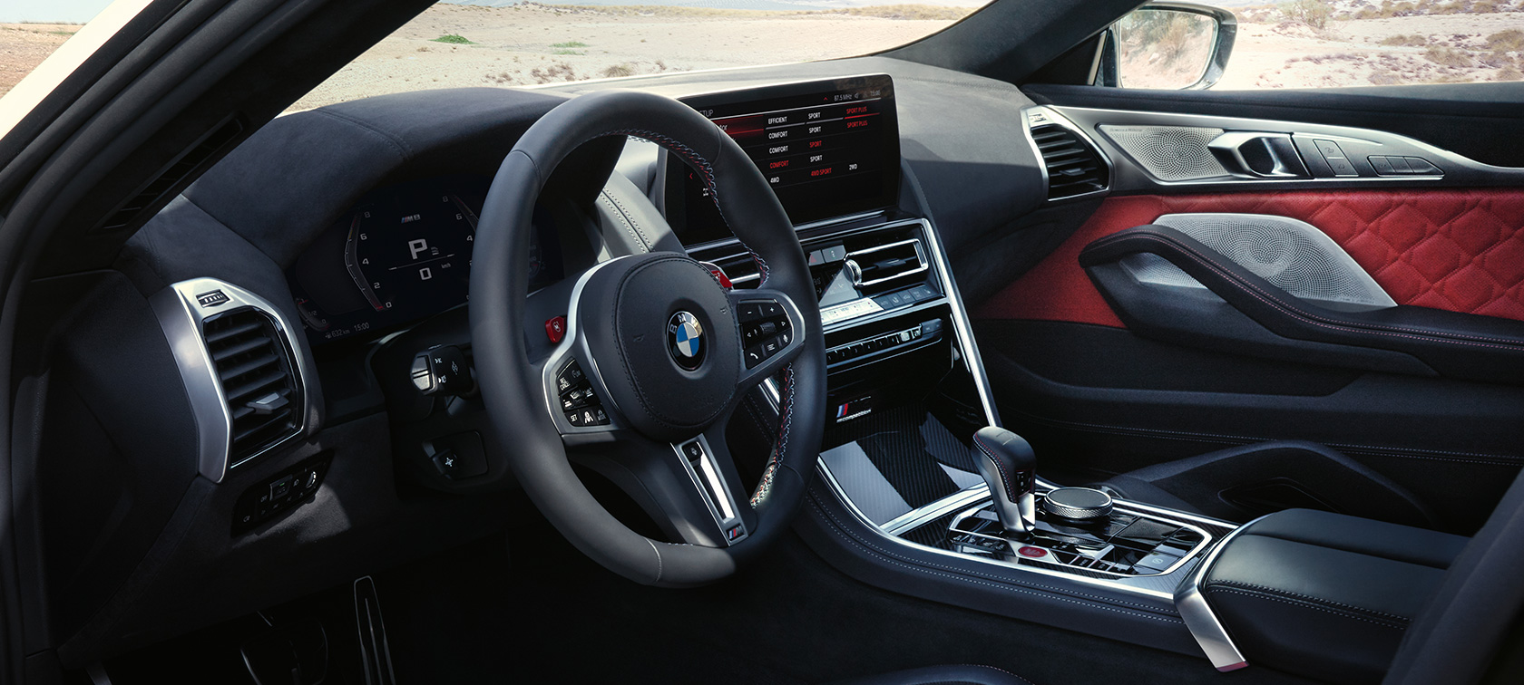 Poste de conduite BMW M8 Competition Gran Coupé F93 LCI restylage 2022 BMW M8 Competition Gran Coupé F93 LCI restylage 2022 habitacle poste de conduite