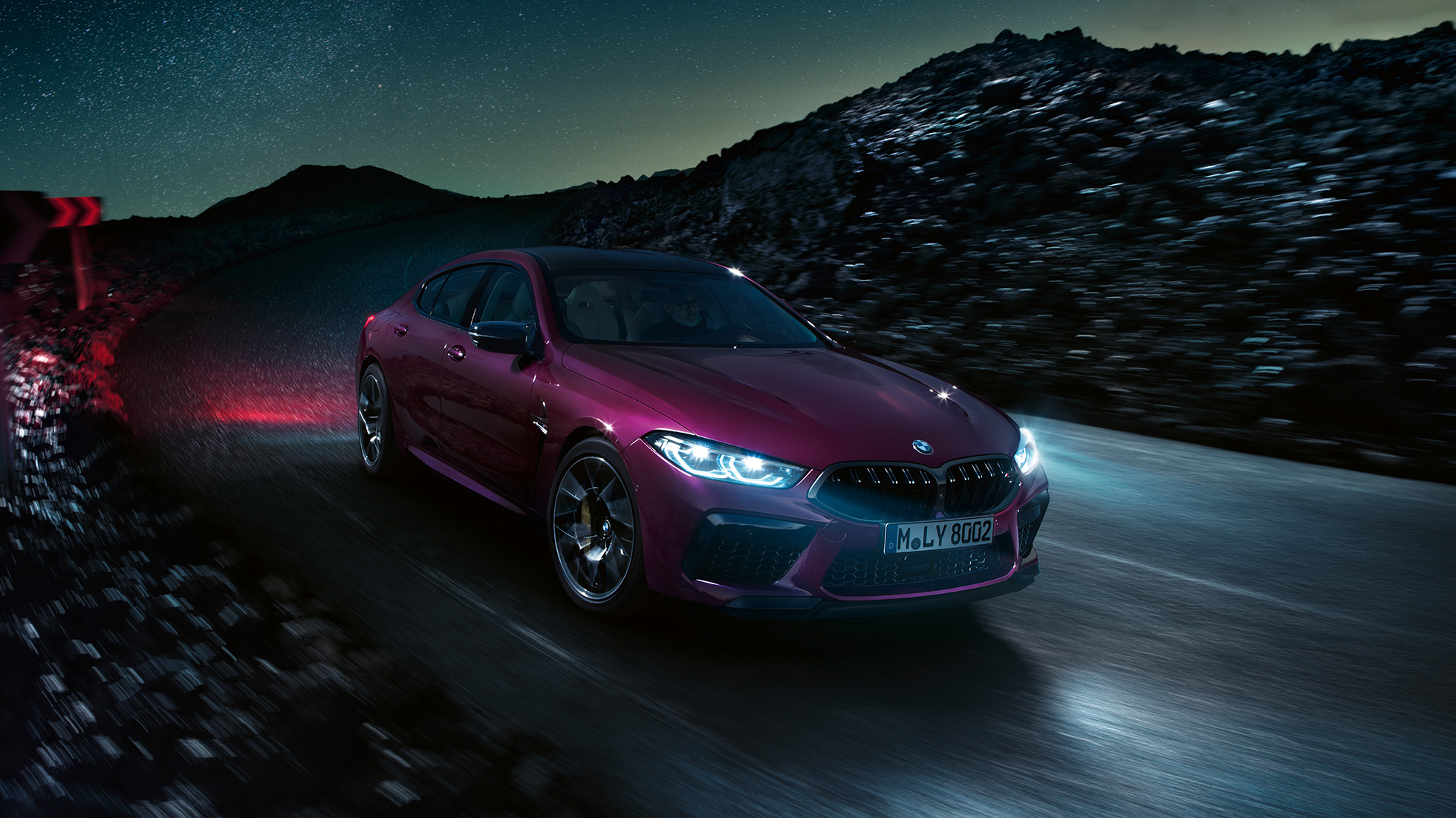 BMW M8 Competition Gran Coupé Dreiviertel-Frontansicht F93 BMW M8 Competition Gran Coupé F93 2020 BMW Individual Ametrin metallic Dreiviertel-Frontansicht