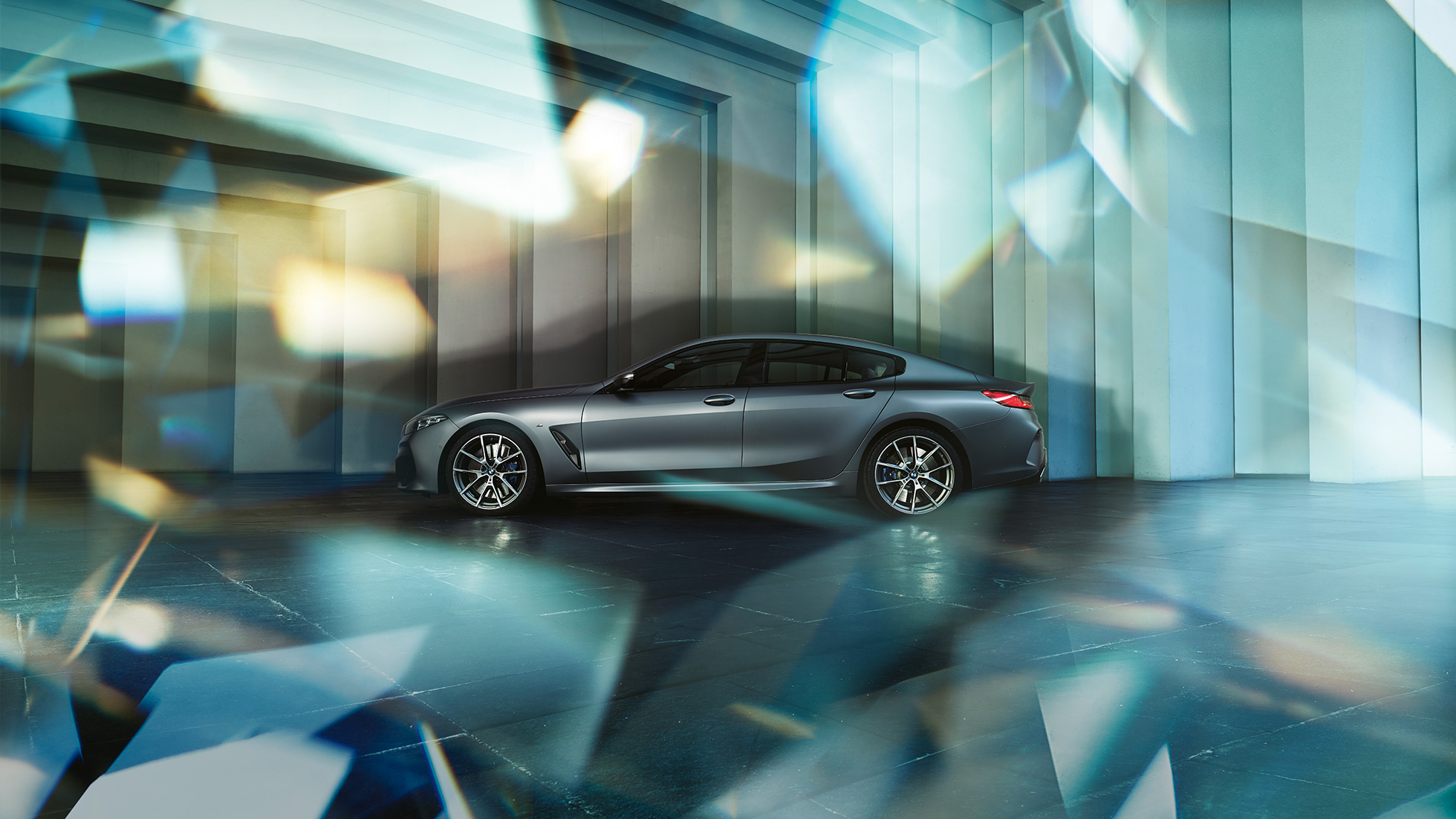 Coupé-Silhouette BMW M850i xDrive Gran Coupé G16 Coupé-Silhouette BMW M850i xDrive Gran Coupé G16 2019 BMW Individual Frozen Bluestone metallic Seitenansicht