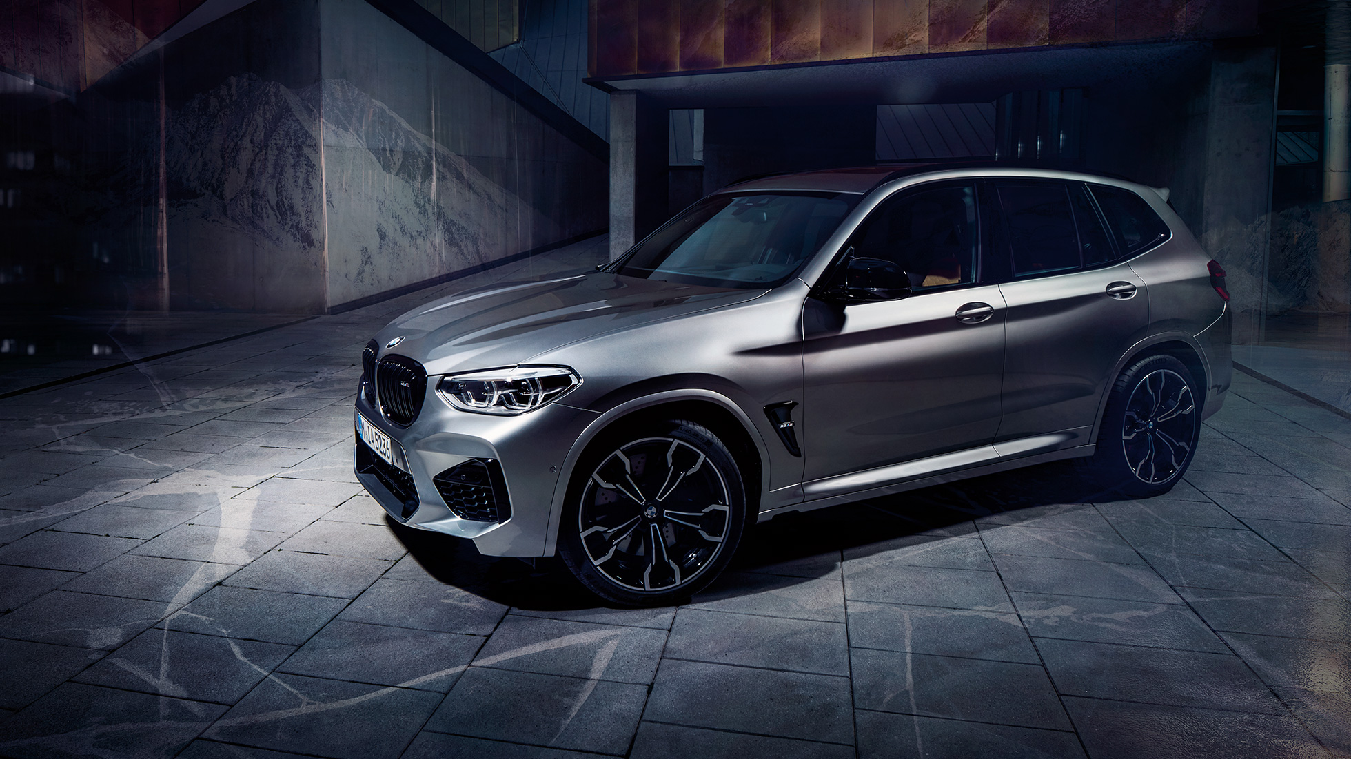 BMW X3 M Competition SUV, Seitenansicht F97. BMW X3 M Competition SUV in Donington Grau metallic, Exterieur, Seitenansicht F97.