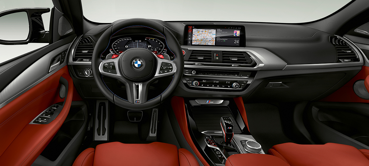 BMW X4 M, M Lederlenkrad. F98 BMW X4 M, Interieur, Cockpit, M Lederlenkrad mit M spezifischen Kontrastnähten. F98