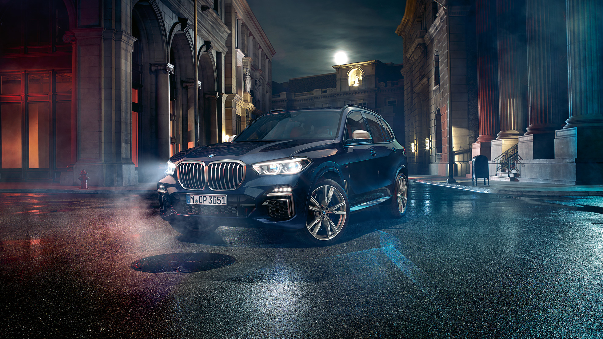 Frontscheinwerfer BMW X5 M50i und M50d G05 Frontscheinwerfer mit X Laserlicht BMW X5 M50i und M50d G05 Carbonschwarz metallic Dreiviertel-Frontansicht