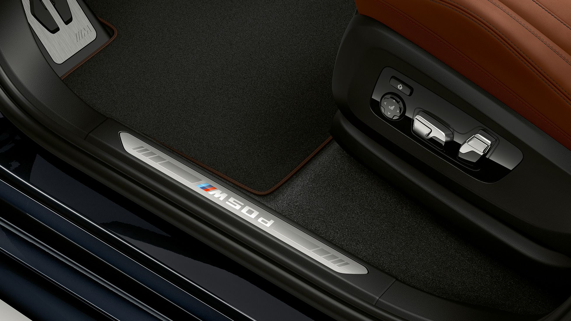 Seuils de porte ornés de l’emblème M, BMW X5 M50d SUV G05 Seuils de porte ornés de l’emblème M, BMW X5 M50d SUV G05, intérieur