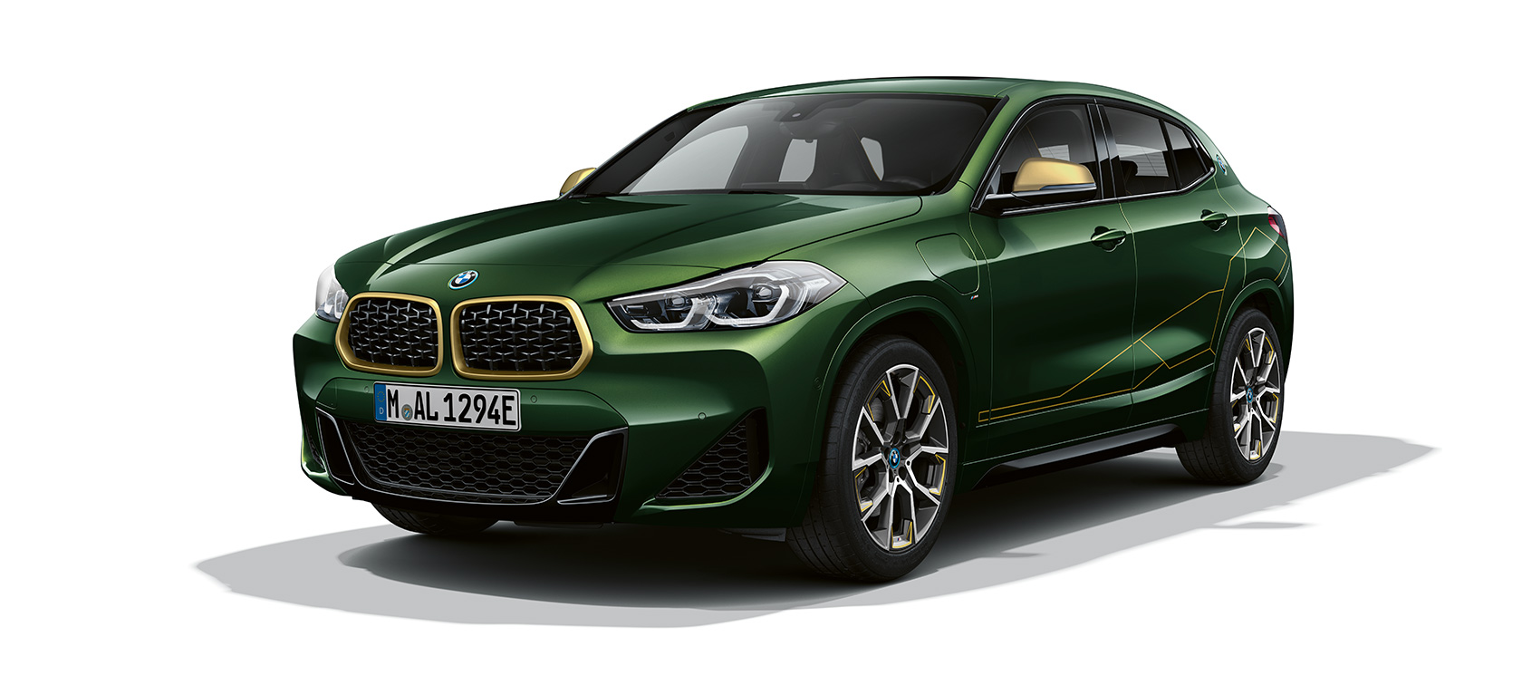 Dreiviertel-Frontansicht BMW X2 F39 Dreiviertel-Frontansicht BMW X2 F39 Sanremo Green metallic