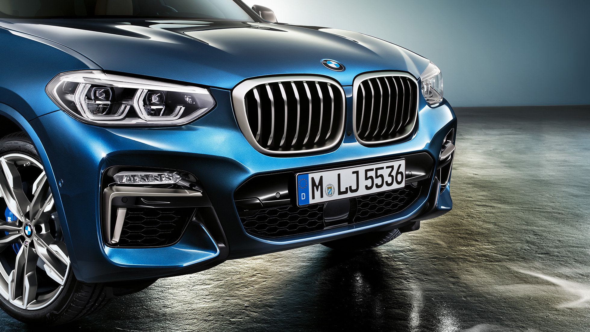 BMW X3 M40i SUV, jupe avant et naseaux G01 BMW X3 M40i SUV, jupe avant et naseaux G01