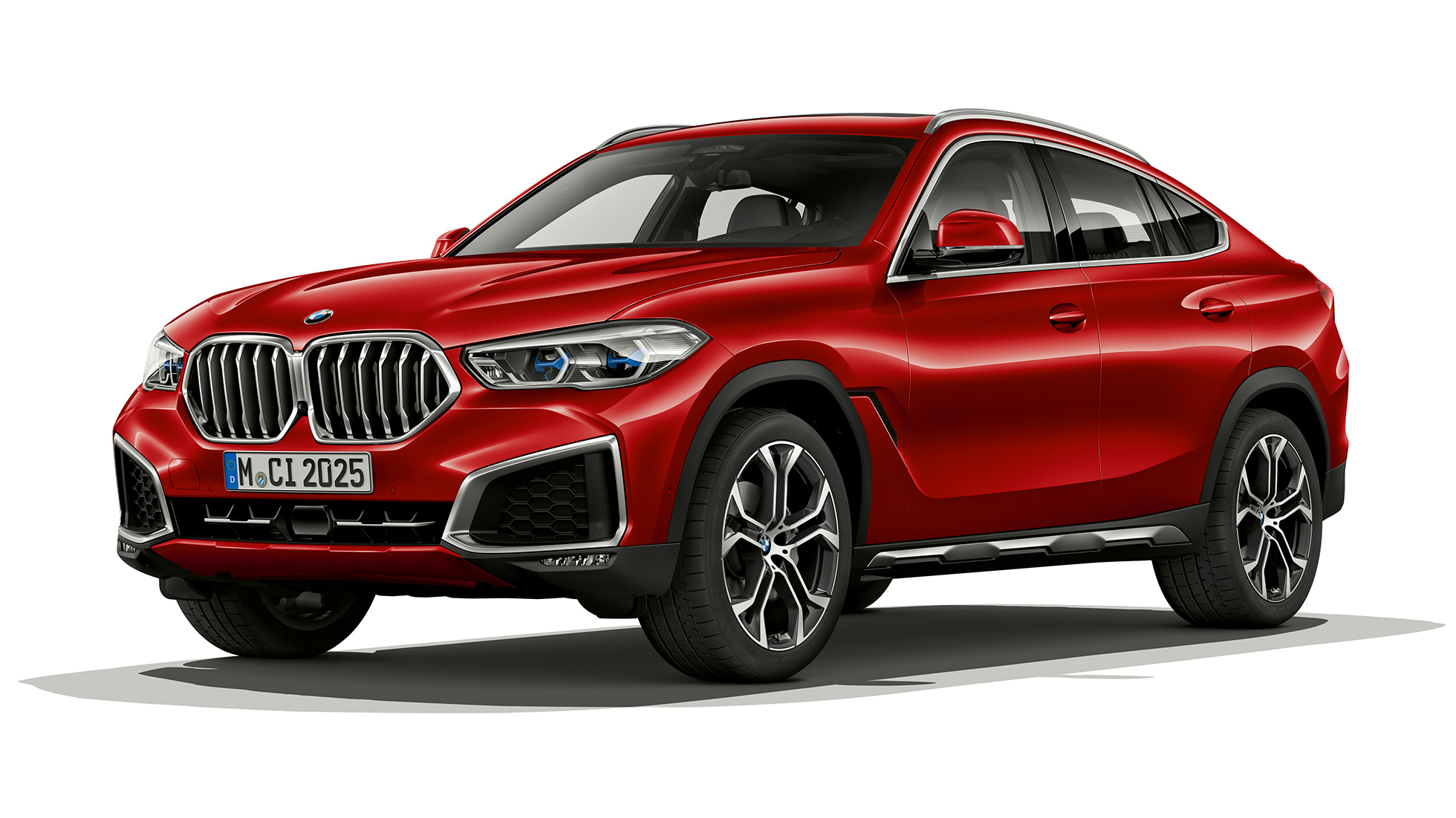BMW X6 SUV mit BMW xLine, Exterieur. G06 BMW X6 SUV mit BMW xLine in Dreiviertel-Frontansicht. G06