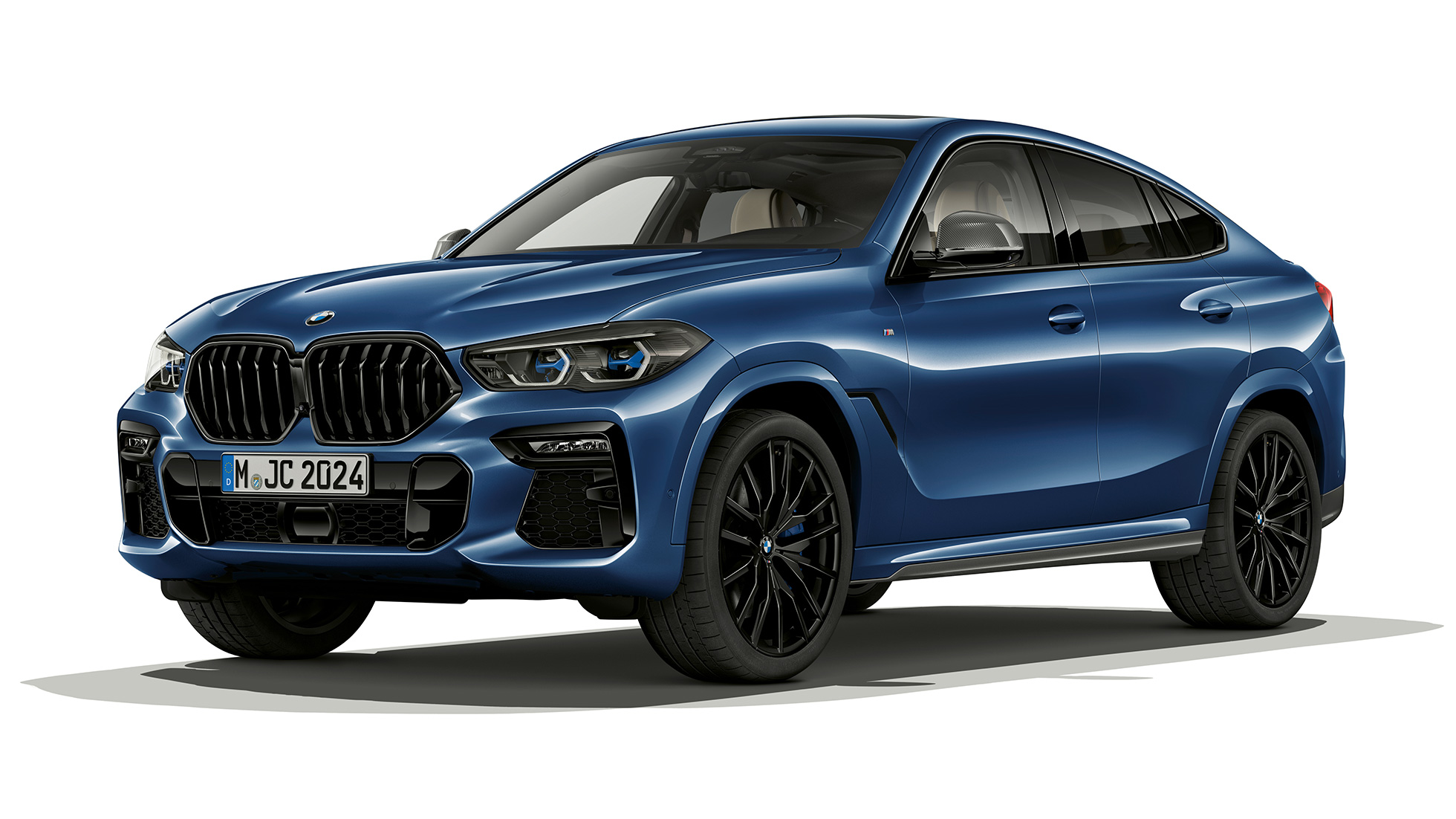 BMW X6 SUV mit M Sportpaket, Exterieur. G06 BMW X6 SUV mit M Sportpaket in Dreiviertel-Front. G06