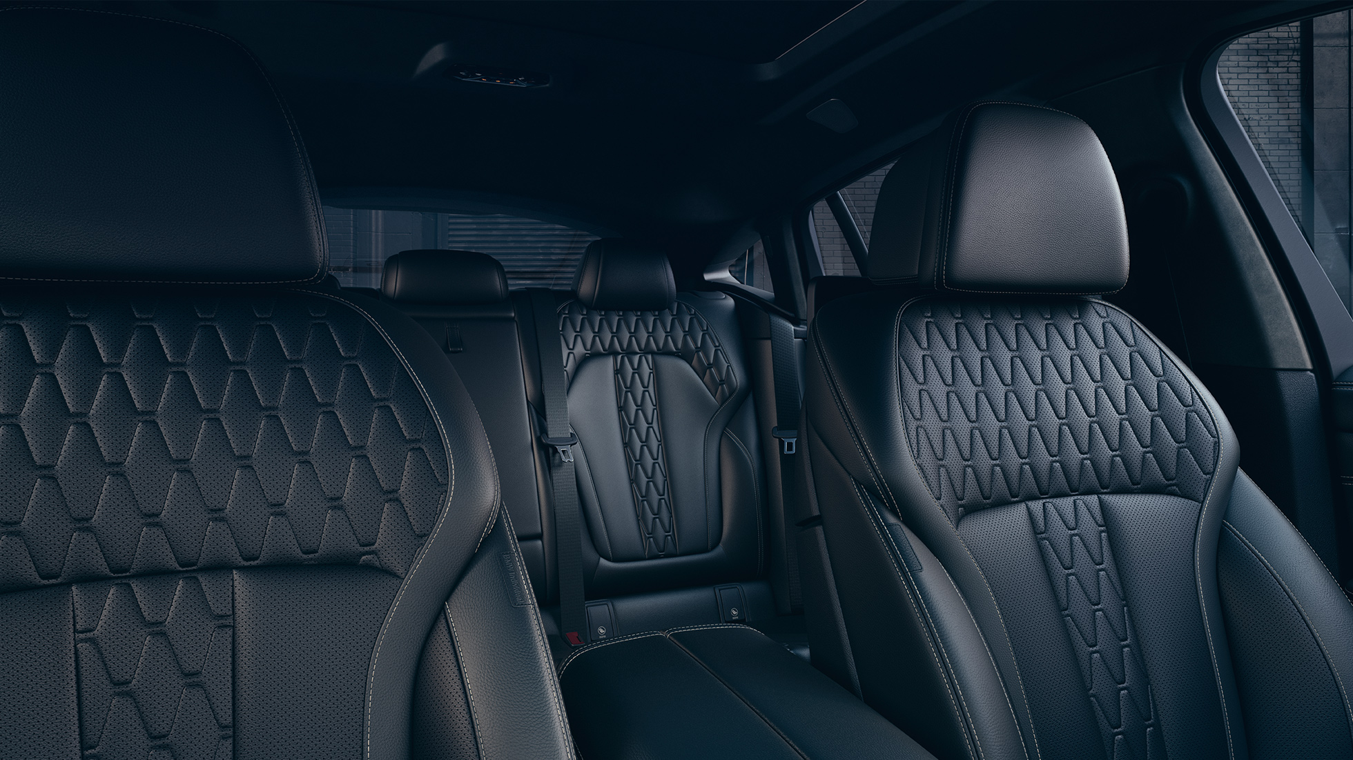BMW X6 Polsterung. G06 BMW X6 Interieur mit Blick auf Polsterung. G06