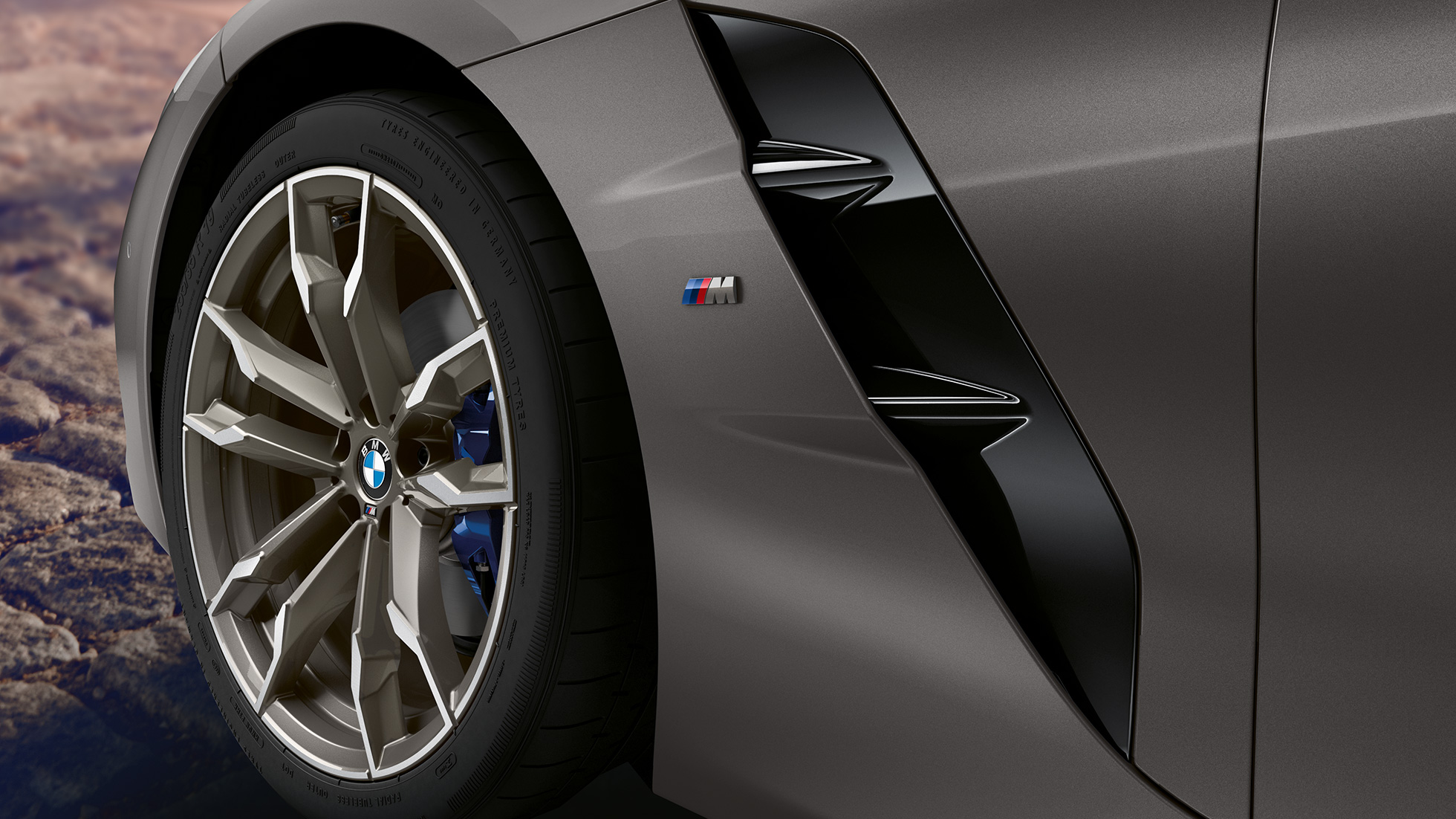 BMW Z4 Roadster Vorderrad Vorderrad eines grauen BMW Z4 Roadster