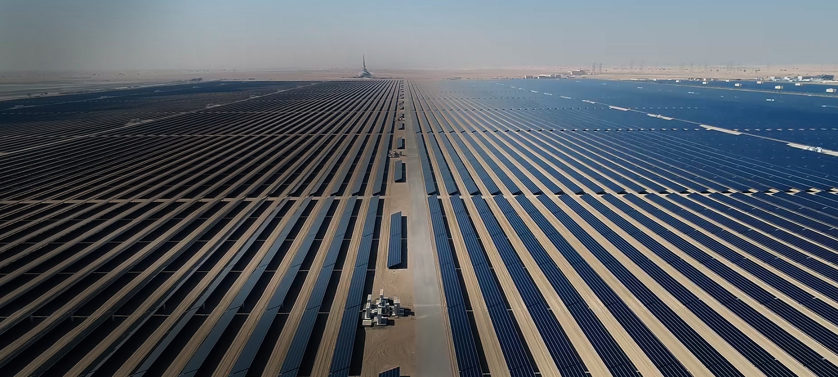 Ganzheitliche Nachhaltigkeit BMW Special Sales Sustainability Hub Environment BMW Special Sales Sustainability Hub Environment Ganzheitliche Nachhaltigkeit Vogelperspektive Solarpark
