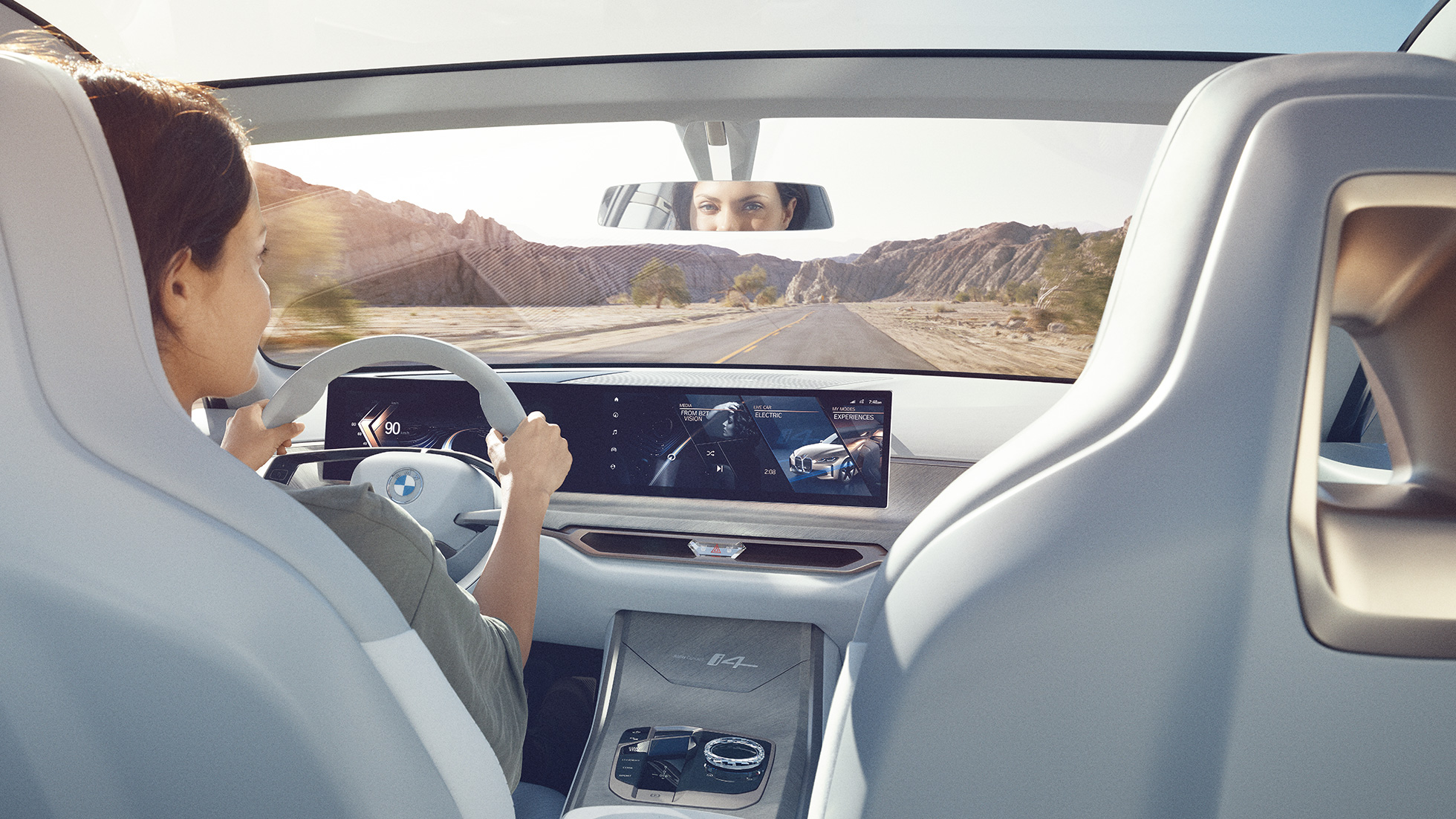 Curved Display BMW Concept i4 2020 G26 BMW Concept i4 2020 G26 Elektroauto vollelektrisches BMW Gran Coupé Curved Display Digitalanzeige