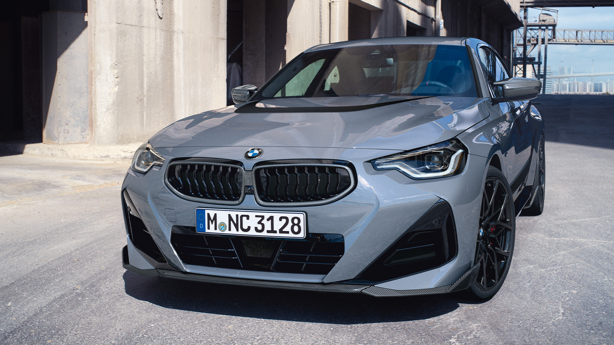 BMW 2er Coupé G42 Dreiviertel-Frontansicht Nahaufnahme BMW M Performance Parts BMW 2er Coupé G42 Dreiviertel-Frontansicht Nahaufnahme