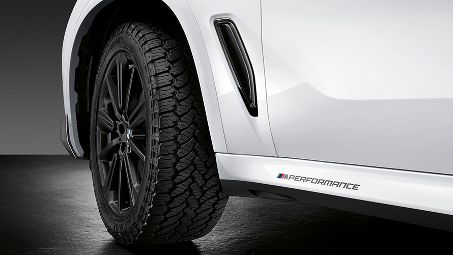 M Performance Schriftzugaufkleber BMW M Performance Parts M Performance Schriftzugaufkleber