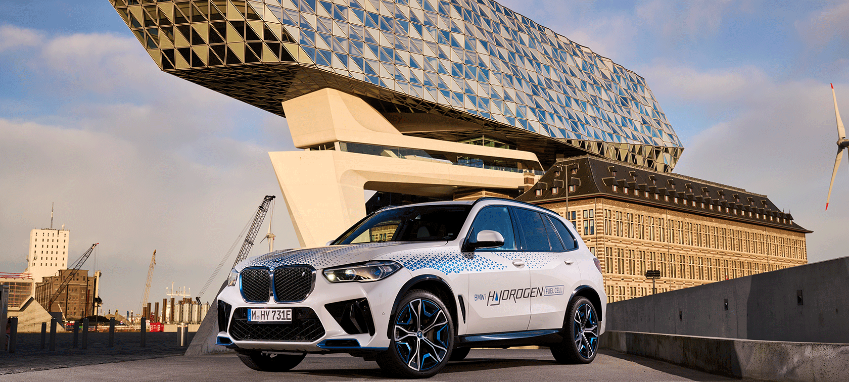 BMW iX5 Hydrogen BMW iX5 Hydrogen