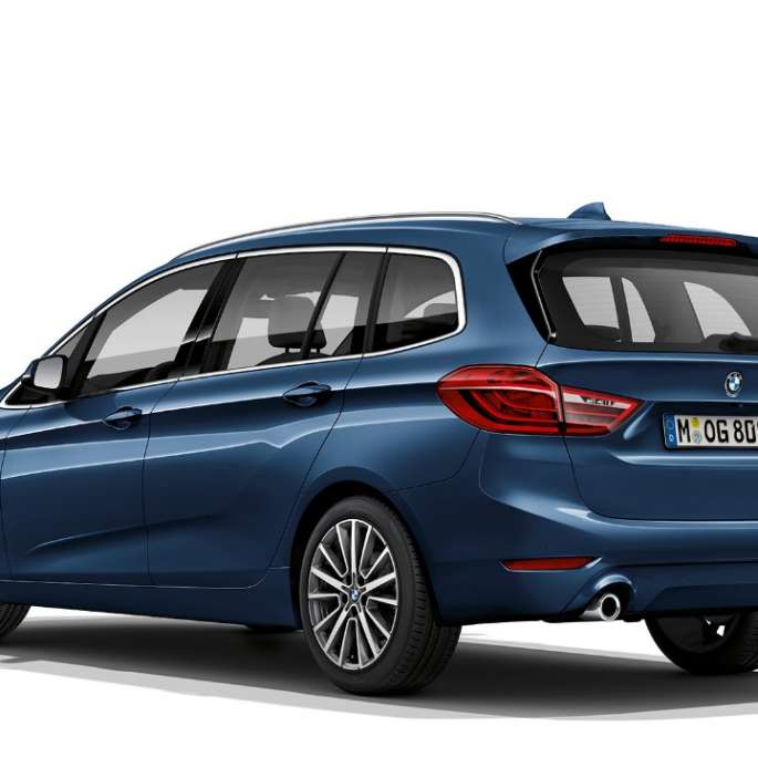 BMW 2er Gran Tourer 218i Modell Advantage F46 Facelift 2018 Phytonicblau Dreiviertel-Heckansicht