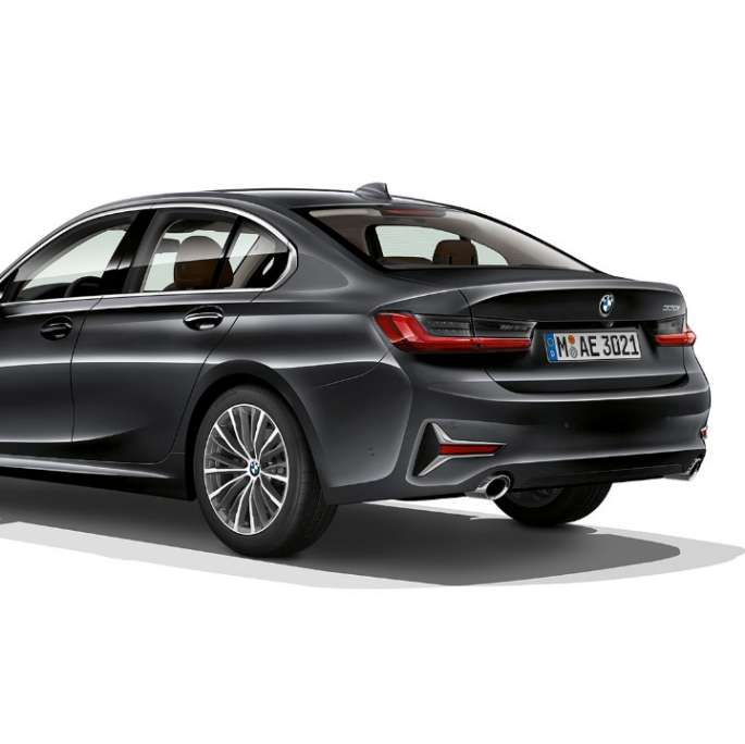 BMW 3er Limousine, Modell Luxury Line Heck Dreiviertel-Heckschuss der BMW 3er Limousine mit der Ausstattung des Modells Luxury Line.