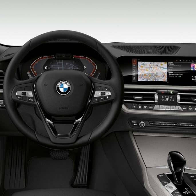 BMW 3er Limousine, Modell Advantage Cockpit,BMW 3er Limousine, Modell Advantage Cockpit Frontale Nahaufnahme des fahrerseitigen Cockpits der BMW 3er Limousine mit der Ausstattung des Modells Advantage.,Frontale Nahaufnahme des fahrerseitigen Cockpits der BMW 3er Limousine mit der Ausstattung des Modells